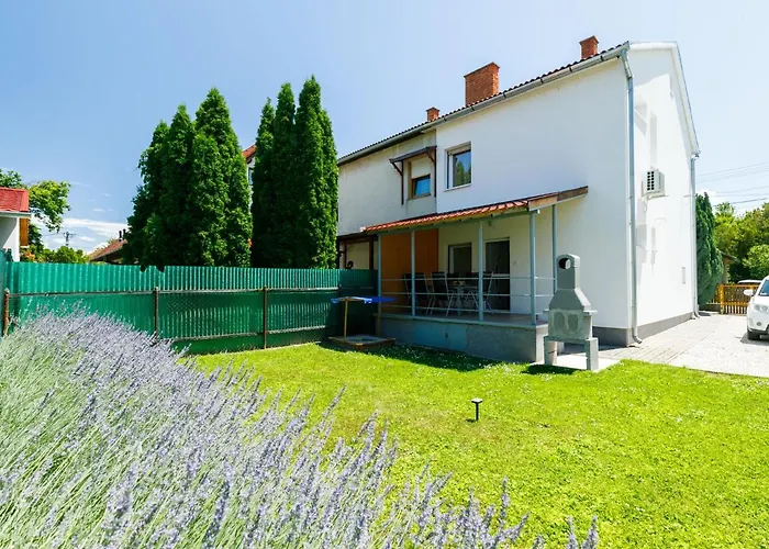 Bercsenyi By Interhome * Balatonboglár