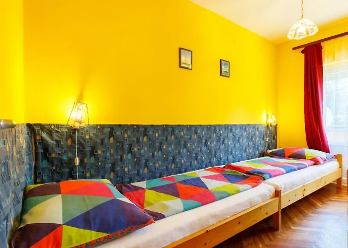 Bercsenyi By Interhome Casa de Férias