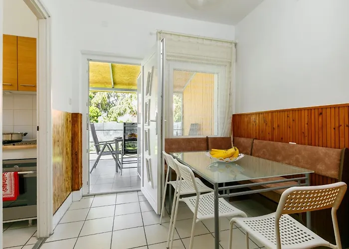 Bercsenyi By Interhome Casa de Férias *