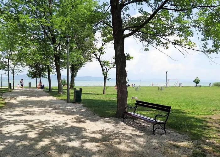 Bercsenyi By Interhome